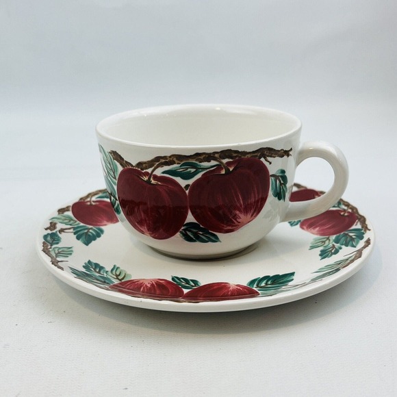 Nancy Calhoun Bella Roma 4 Cup & Saucer Set Lot Apples Cafe Classico Vintage - Picture 3 of 9